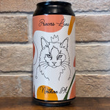 Canette Princess Luna Northern IPA 44cl de Grand Zig, avec un chat couronné sur l’étiquette, devant un mur de briques.